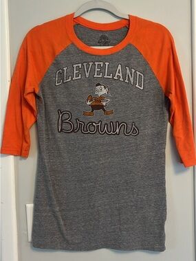 Cleveland Browns women’s Raglan Tee - Gray & Orange